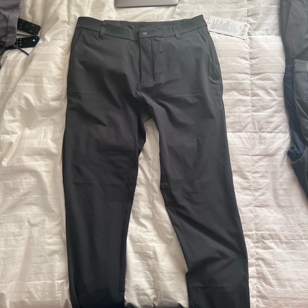Lululemon Commission Pants 32”